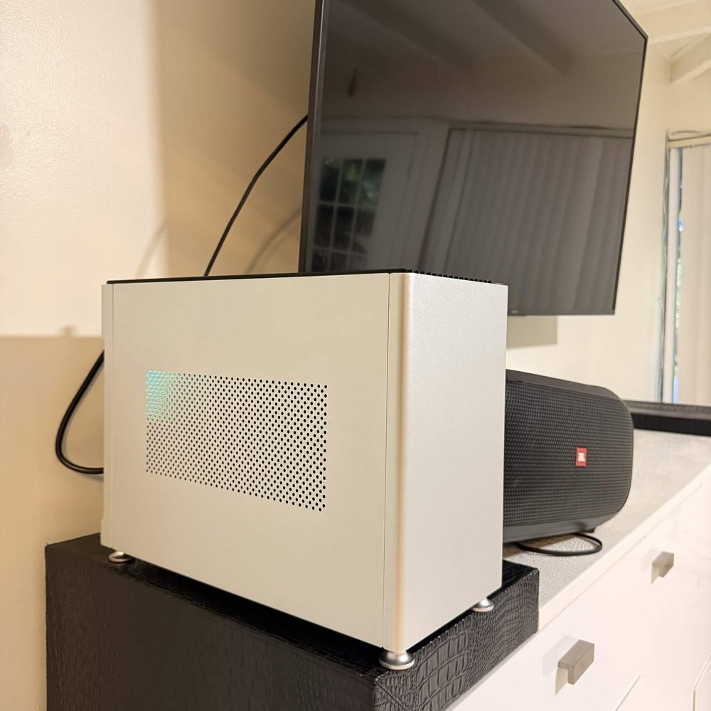 Ultra-high-end ITX airflow workstation, personal build